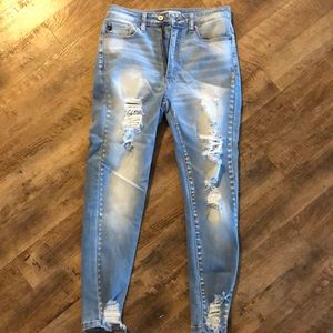 KanCan distressed jean